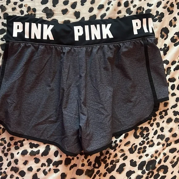Pink brand workout shorts large - Picture 8 of 12